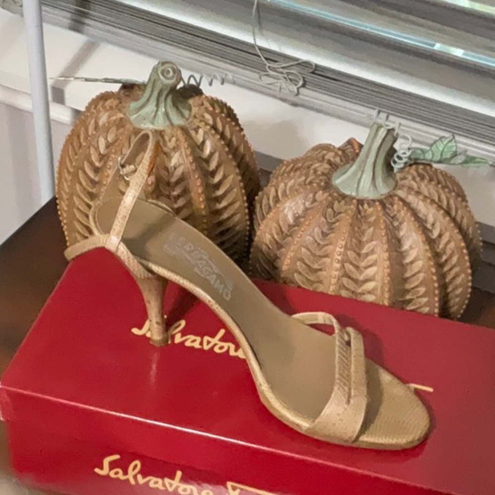 Griselda Sand Sandal